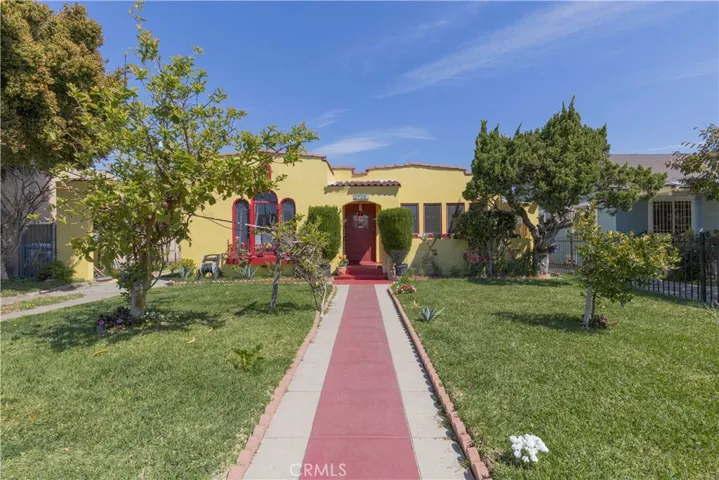 2725 Grand Avenue, Huntington Park, California 90255