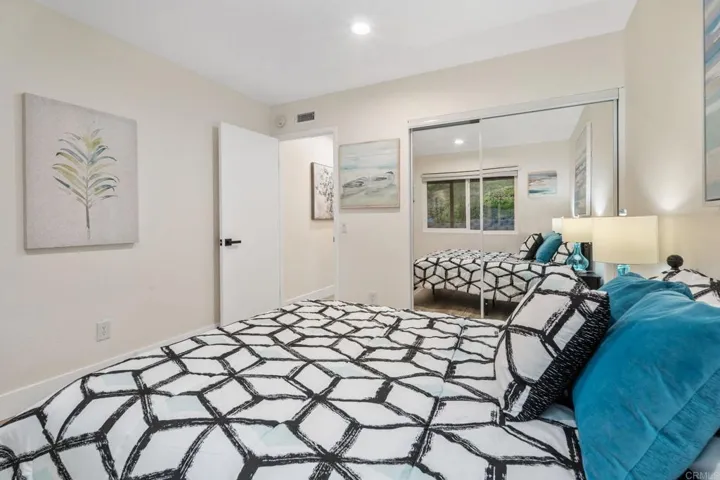 4724 Sunny Hills Road, Oceanside, California 92056