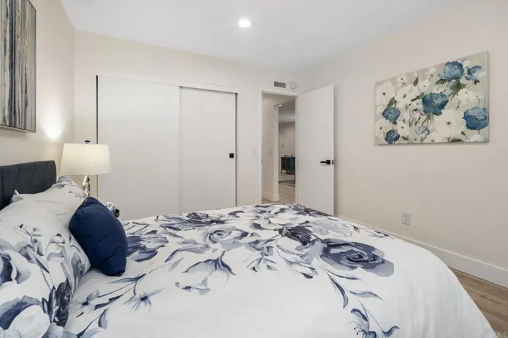4724 Sunny Hills Road, Oceanside, California 92056