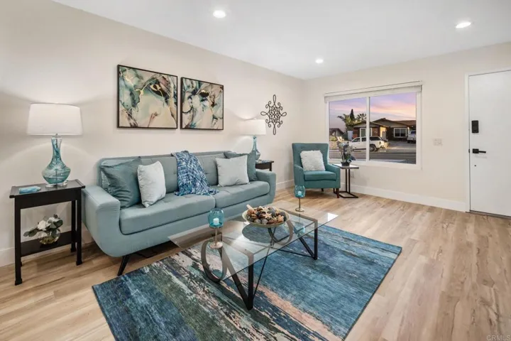 4724 Sunny Hills Road, Oceanside, California 92056