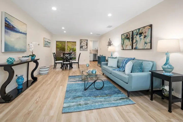 4724 Sunny Hills Road, Oceanside, California 92056