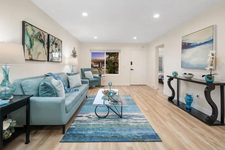 4724 Sunny Hills Road, Oceanside, California 92056