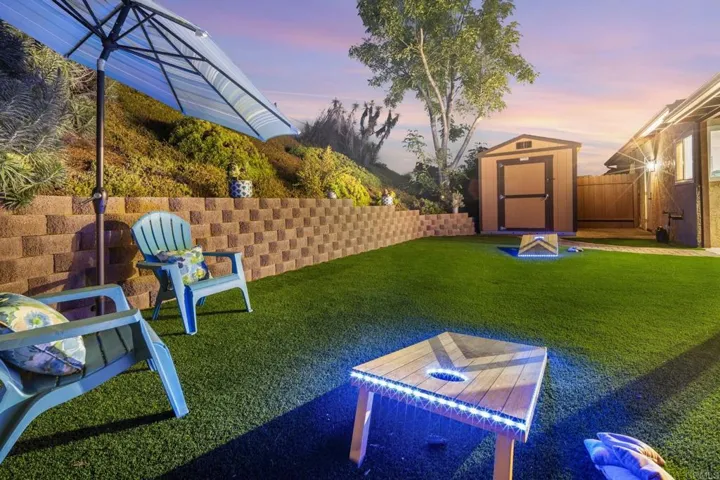 4724 Sunny Hills Road, Oceanside, California 92056