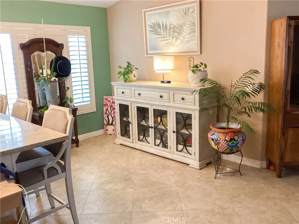 23796 Corte Picante, Murrieta, California 92562 home-pic-6