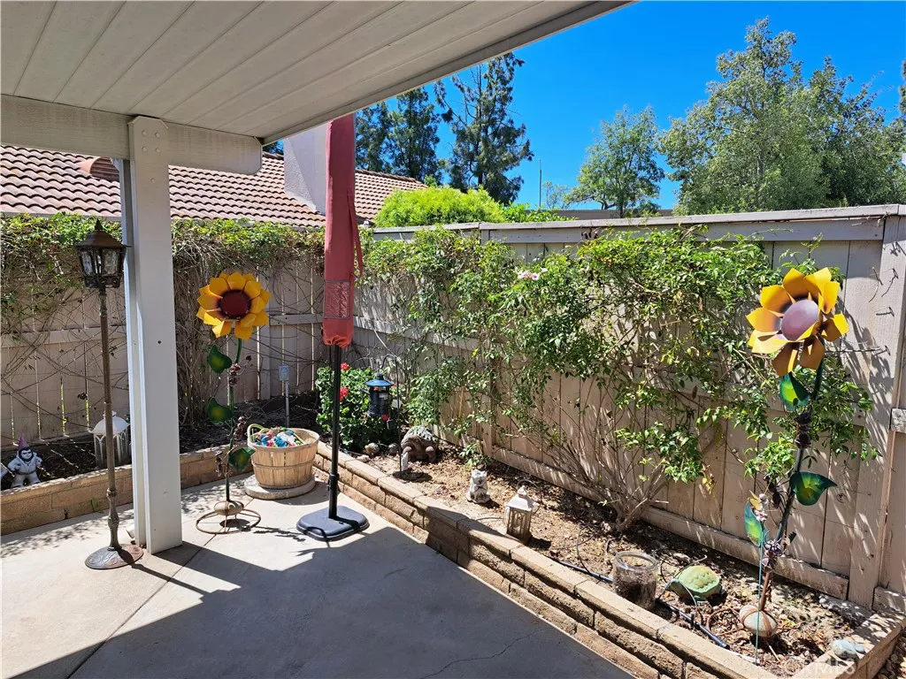 23796 Corte Picante, Murrieta, California 92562 home-pic-22
