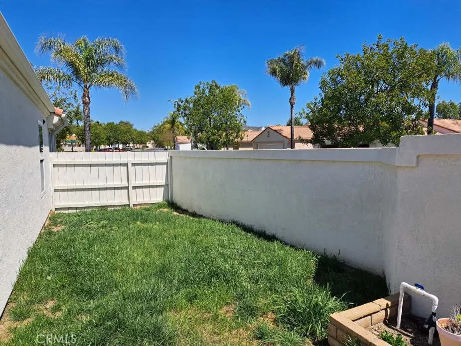 23796 Corte Picante, Murrieta, California 92562 home-pic-23