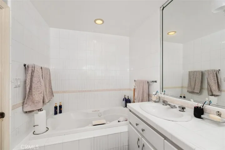 2145 Avenida Aprenda, Rancho Palos Verdes, California 90275