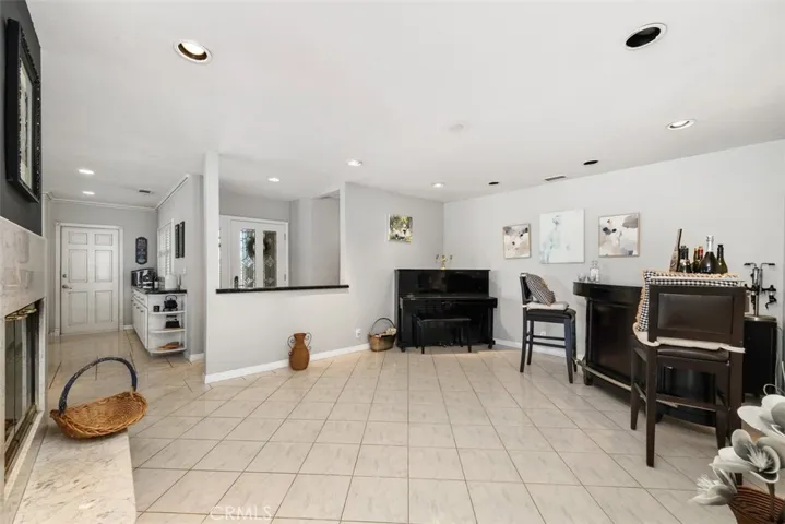 2145 Avenida Aprenda, Rancho Palos Verdes, California 90275