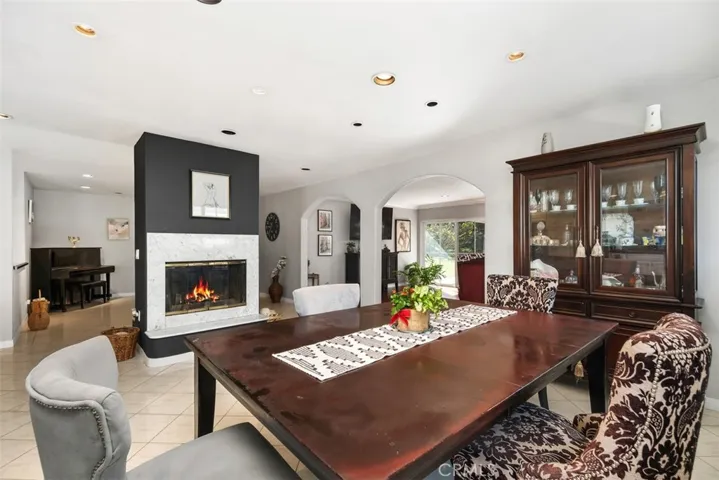 2145 Avenida Aprenda, Rancho Palos Verdes, California 90275