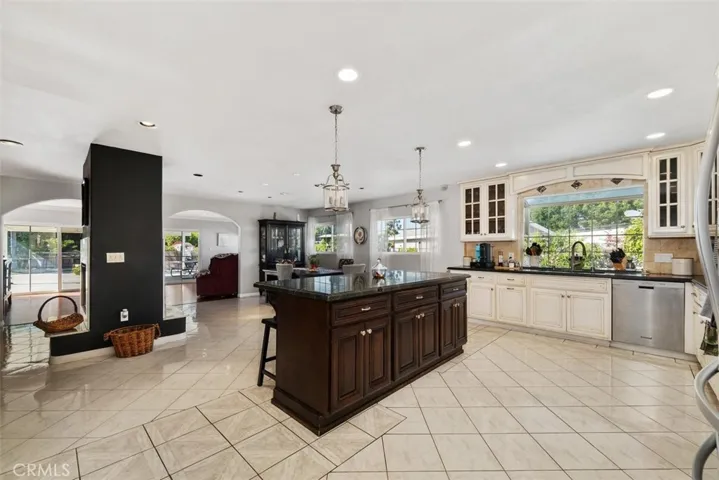 2145 Avenida Aprenda, Rancho Palos Verdes, California 90275