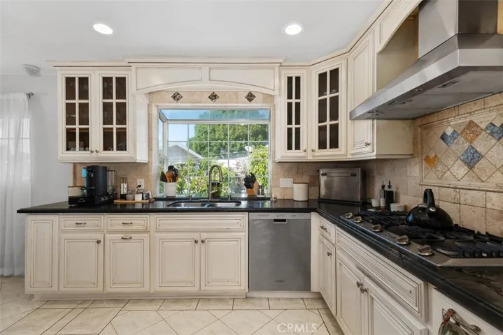 2145 Avenida Aprenda, Rancho Palos Verdes, California 90275