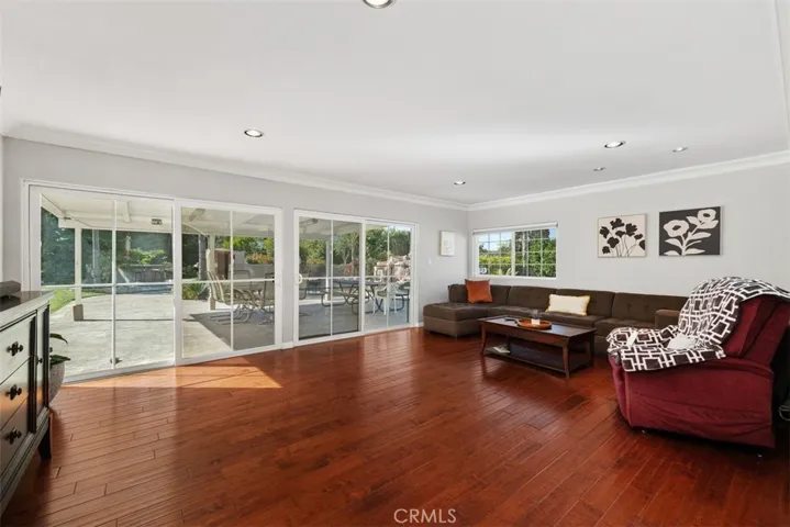 2145 Avenida Aprenda, Rancho Palos Verdes, California 90275