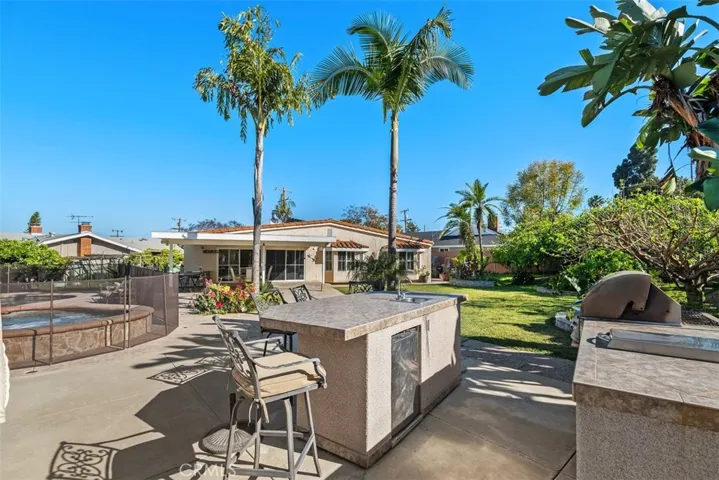 2145 Avenida Aprenda, Rancho Palos Verdes, California 90275