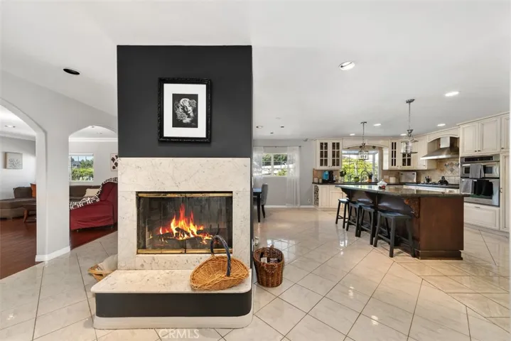 2145 Avenida Aprenda, Rancho Palos Verdes, California 90275