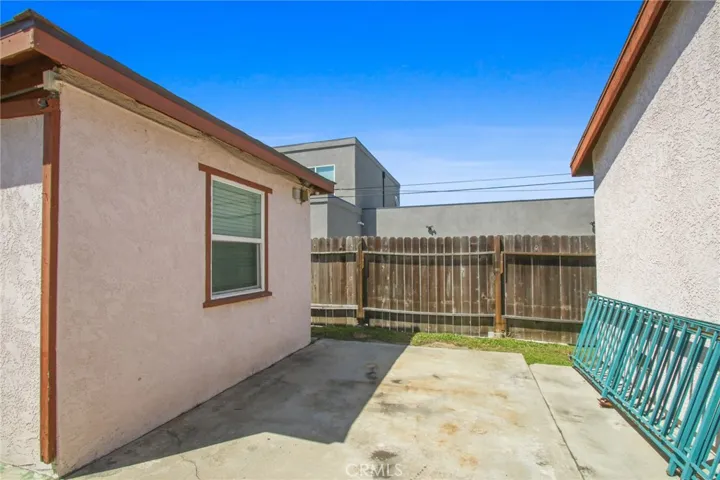 18436 Ashley Avenue, Torrance, California 90504