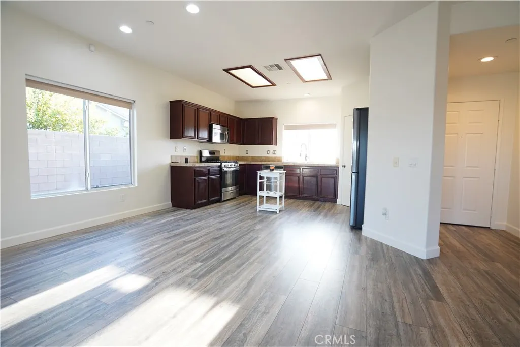 3870 Eastgate Road, Palm Springs, California 92262 home-pic-11