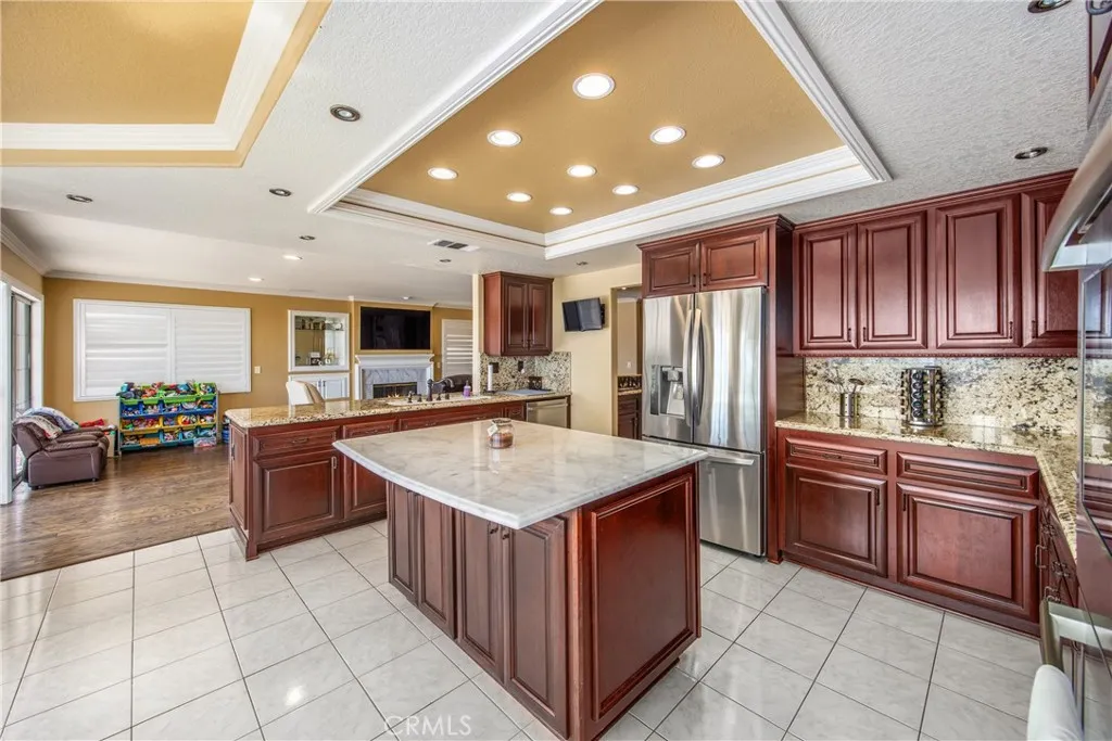 880 E 24th Street, Upland, California 91784 home-pic-11