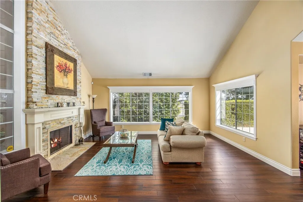 880 E 24th Street, Upland, California 91784 home-pic-5