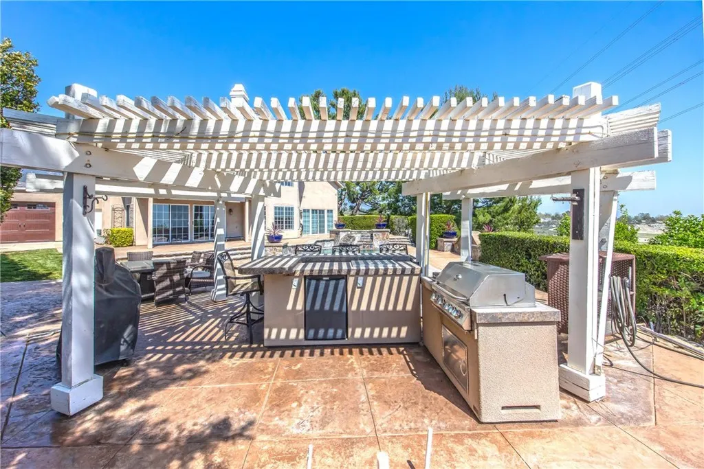880 E 24th Street, Upland, California 91784 home-pic-41
