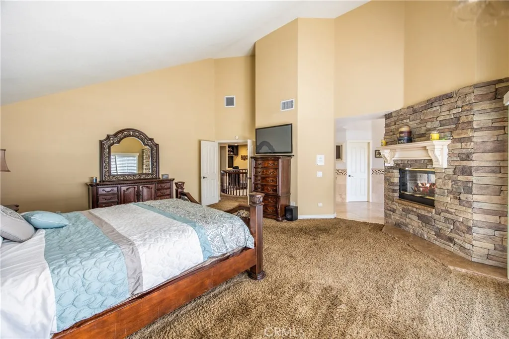 880 E 24th Street, Upland, California 91784 home-pic-31