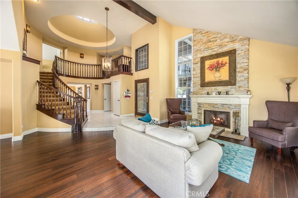 880 E 24th Street, Upland, California 91784 home-pic-6