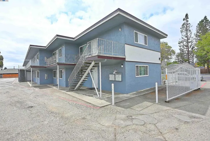 27808 Huntwood Ave, Hayward, California 94544
