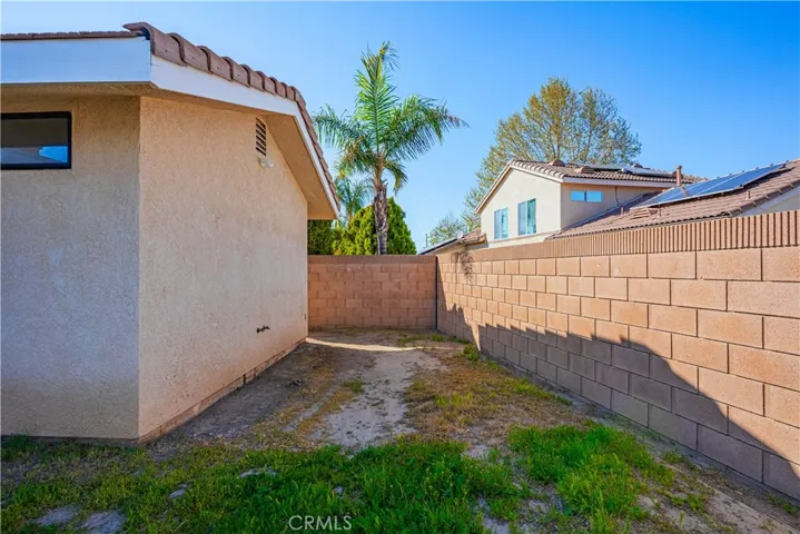 4226 Estrella Circle, Hemet, California 92544