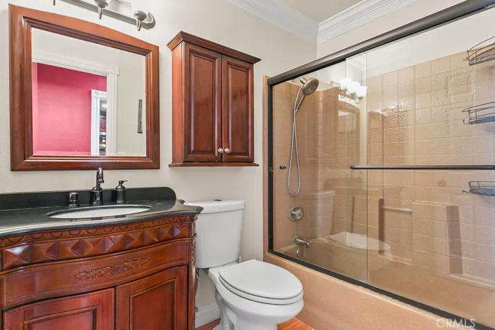 Downstairs Full Bath
