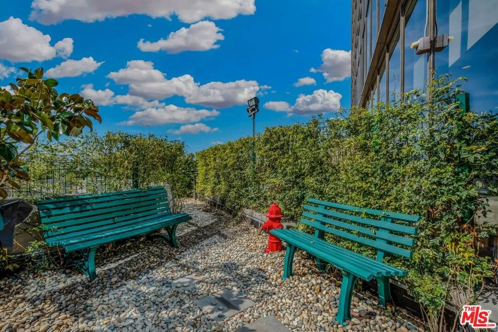 1100 Wilshire Boulevard 2207, Los Angeles, California 90017 home-pic-58