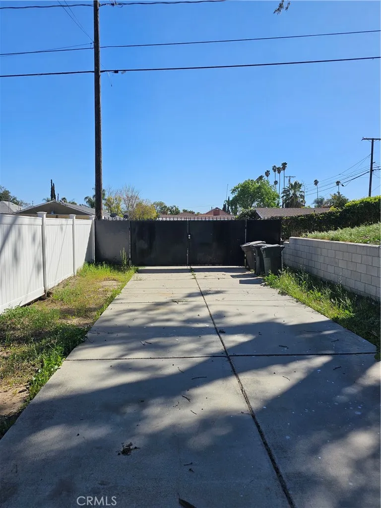 464 W E Street, Colton, California 92324 home-pic-13