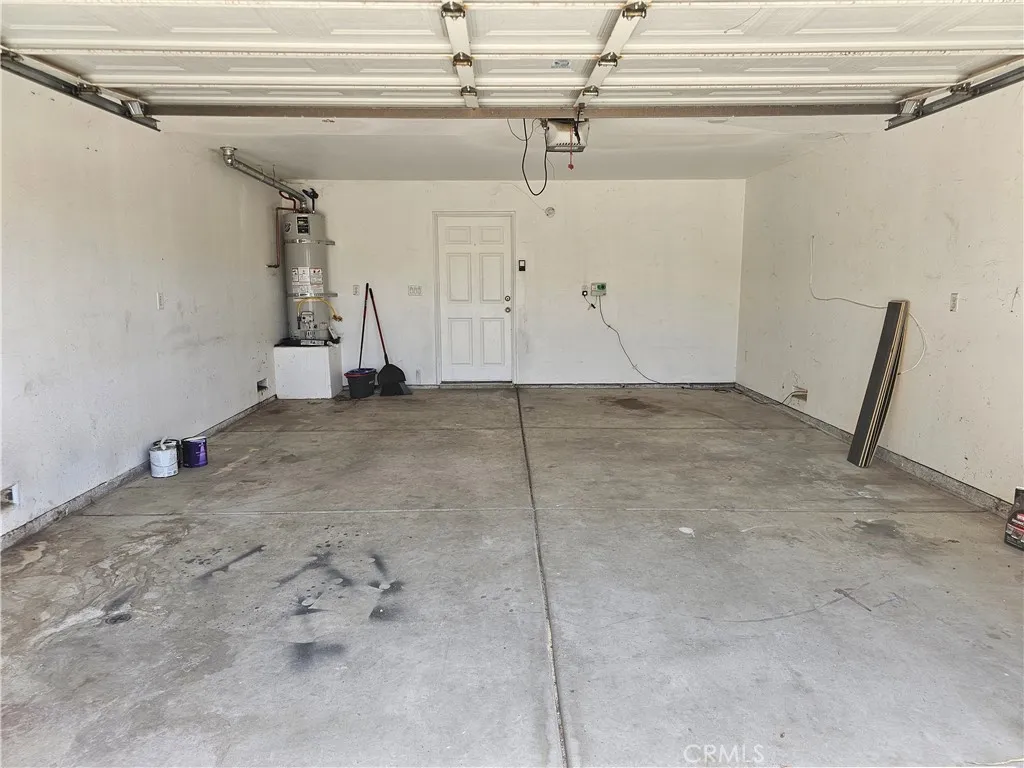 464 W E Street, Colton, California 92324 home-pic-19