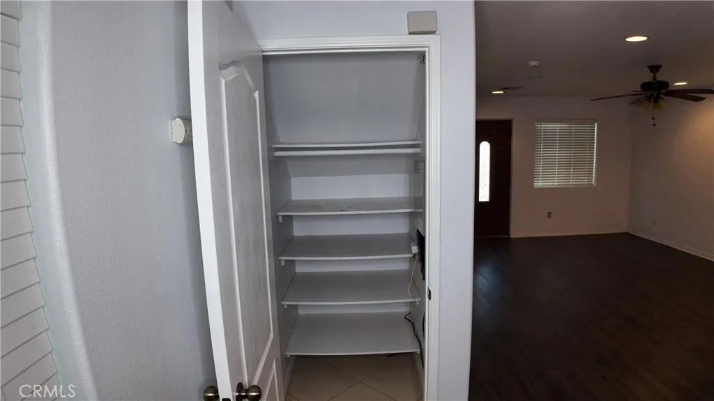 464 W E Street, Colton, California 92324 home-pic-7