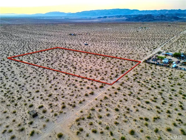 1475 Windsong Avenue, Joshua Tree, California 92252