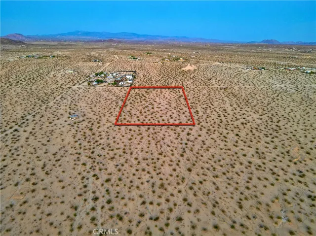 1475 Windsong Avenue, Joshua Tree, California 92252