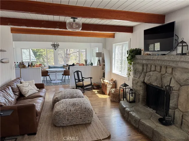 28826 Cedar Drive, Lake Arrowhead, California 92352