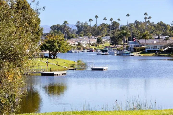 1615 La Tierra Lane, San Marcos, California 92078