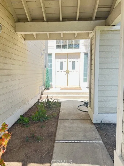 2899 Amber Drive, Corona, California 92882 home-pic-1