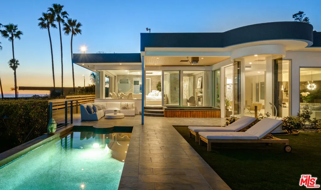 9353 Nightingale Drive, Los Angeles, California 90069 home-pic-2