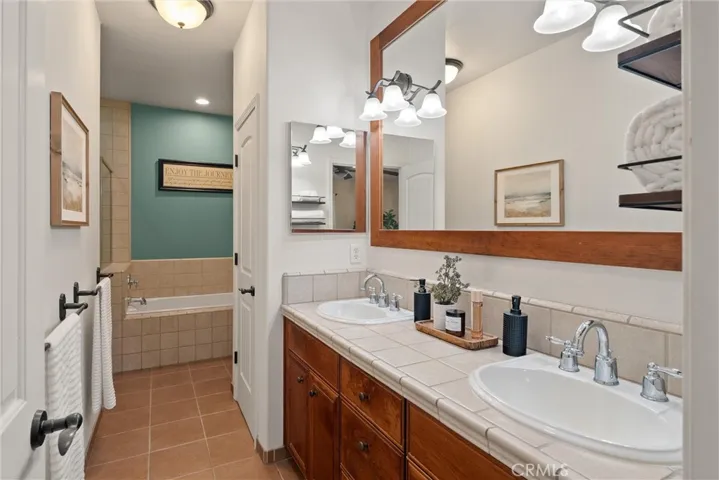 55 Veneto Circle, Chico, California 95926