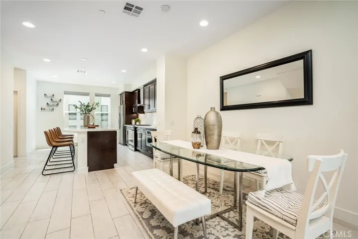 1680 Grand View, Costa Mesa, California 92627