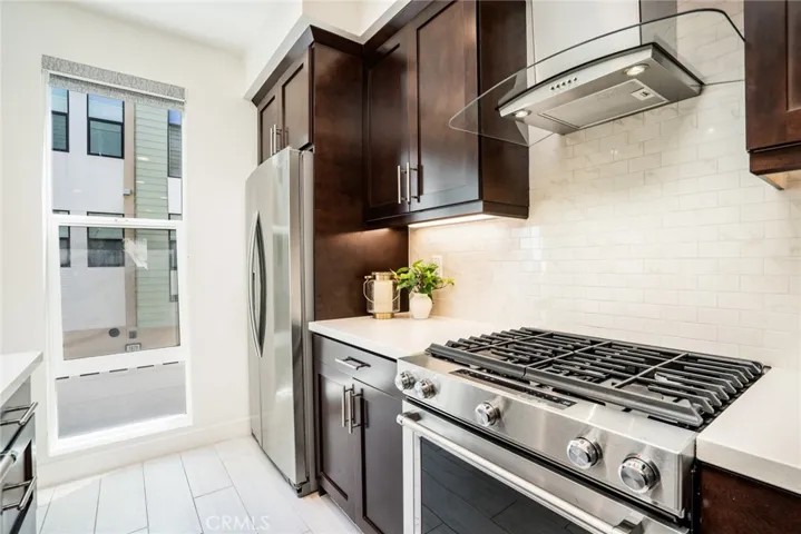 1680 Grand View, Costa Mesa, California 92627