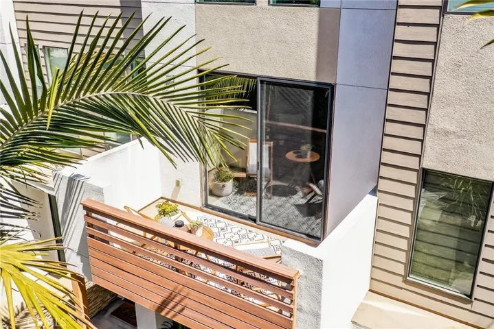1680 Grand View, Costa Mesa, California 92627