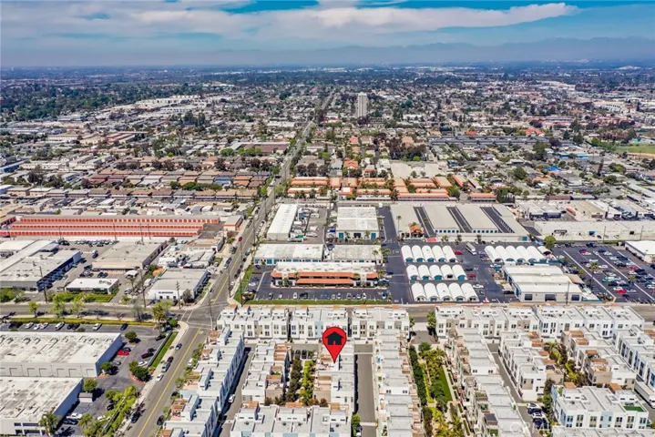 1680 Grand View, Costa Mesa, California 92627
