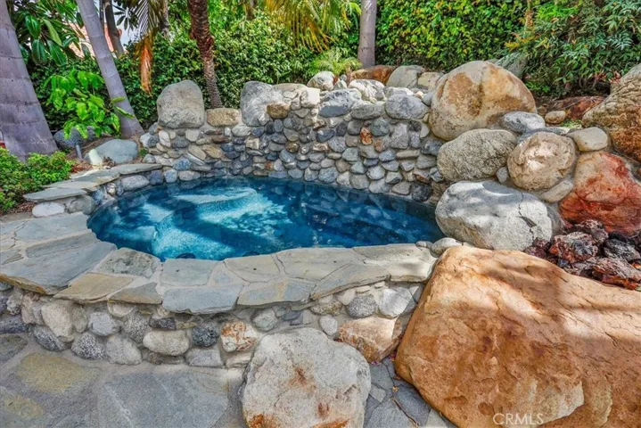 Salt Water Spa