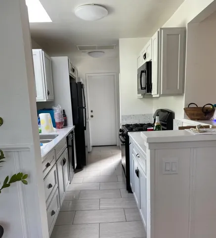 1607 Cable St, San Diego, California 92107