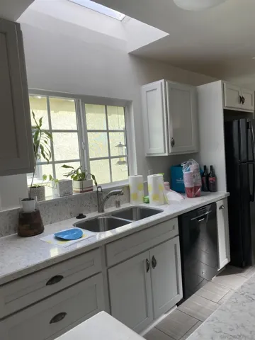 1607 Cable St, San Diego, California 92107