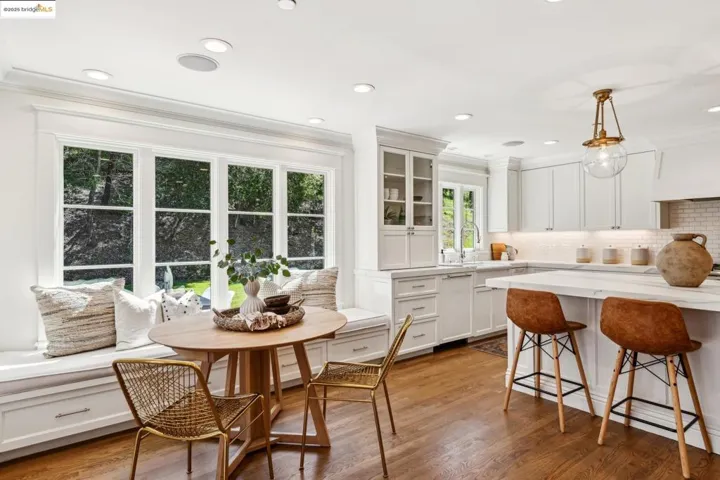 457 Dalewood Dr, Orinda, California 94563