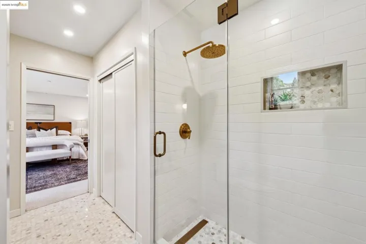 457 Dalewood Dr, Orinda, California 94563