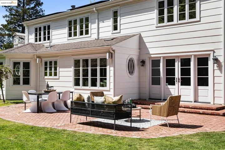 457 Dalewood Dr, Orinda, California 94563