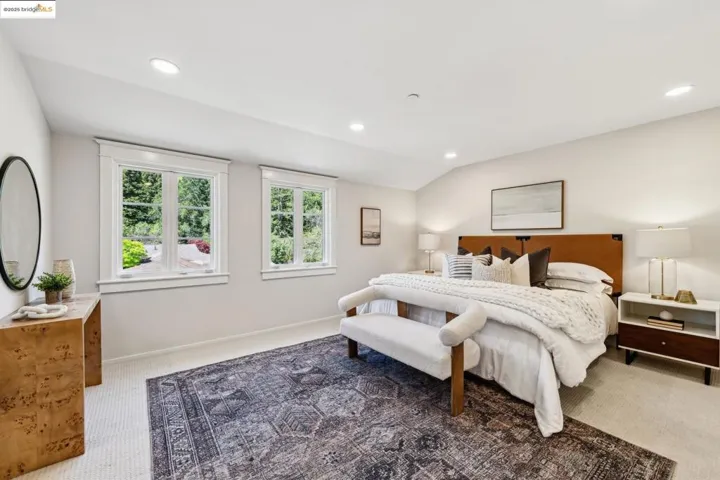 457 Dalewood Dr, Orinda, California 94563